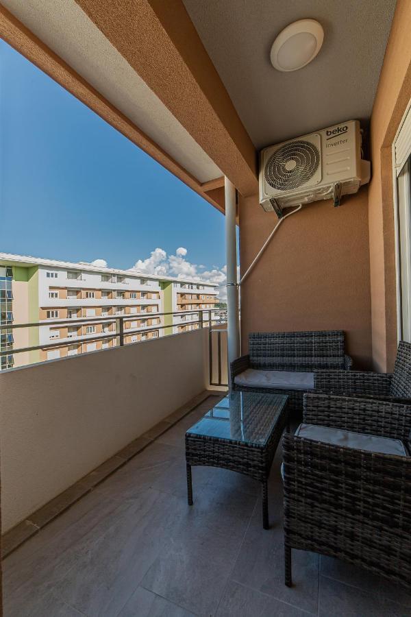 Apartments Centrale 28 Podgorica Exterior foto